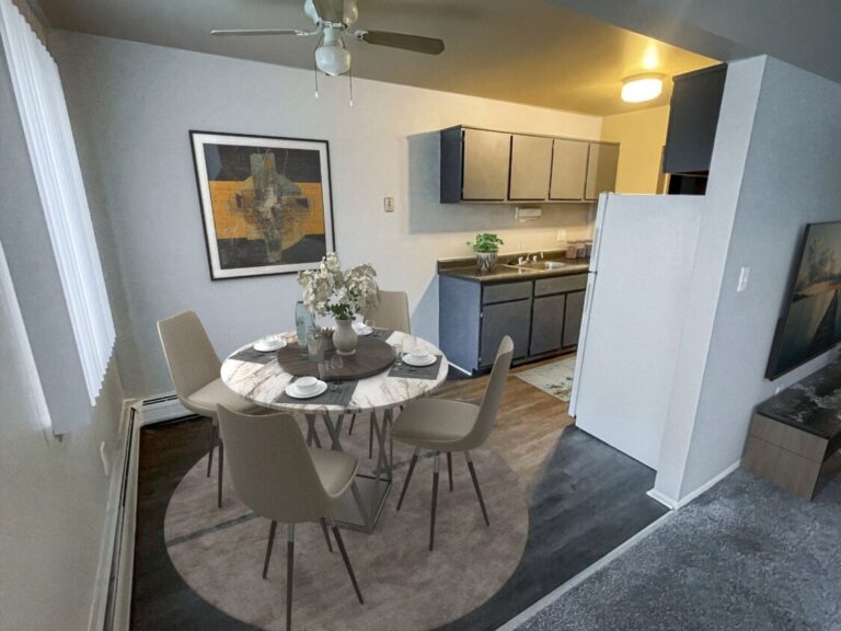 Warren Manor Apartments